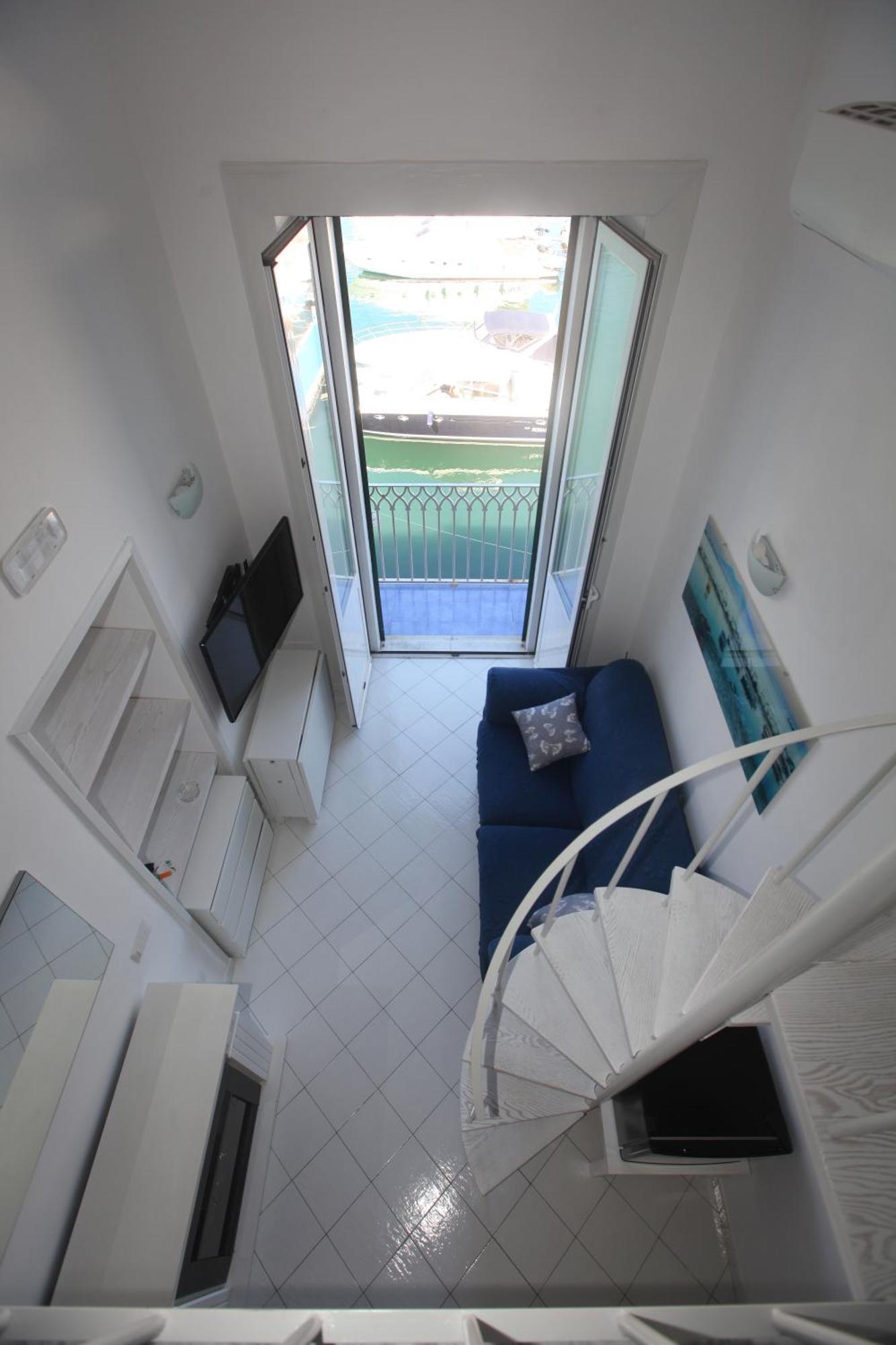Riva Destra Home By Domusextra Ischia Eksteriør billede